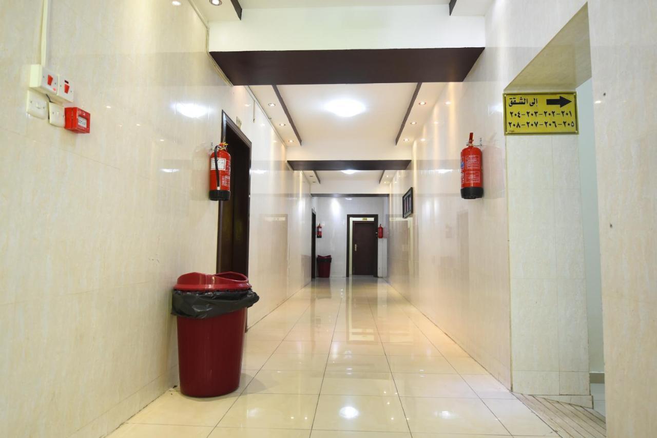 Al Eairy Apartments - Hail 3 Екстер'єр фото